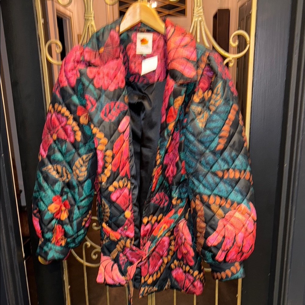 Farm Rio Floral Quilted puffer coat Jacket m Anthropologie